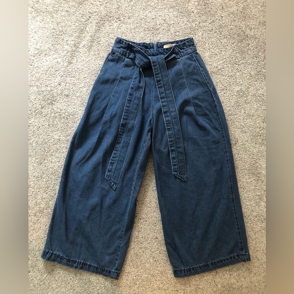 Target/Universal Thread Mid-Rise Culottes